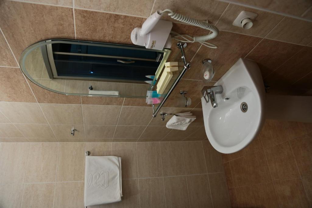 Salem On Tulebaeva Street Hotel Αλμάτι Δωμάτιο φωτογραφία